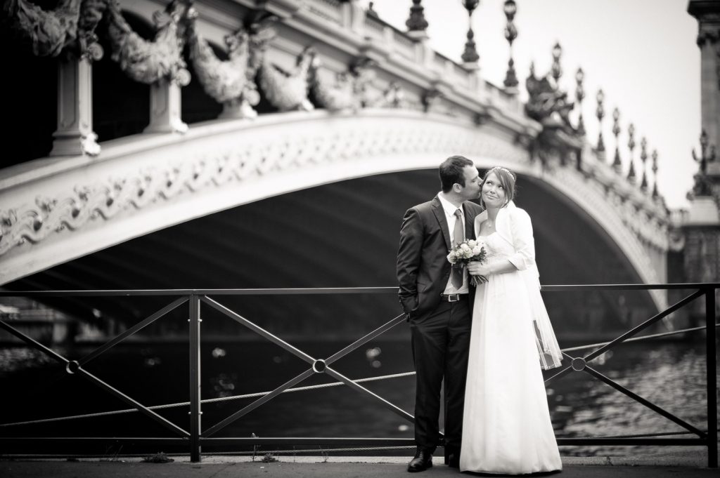 photo couple Pont des Invalides