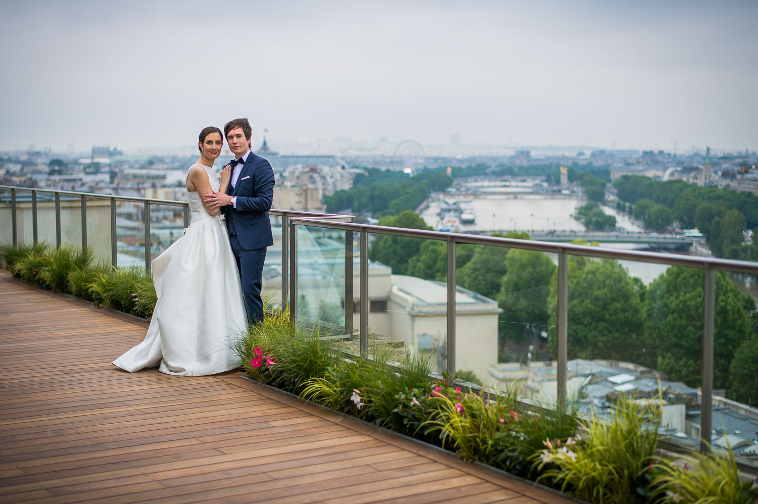 Vue sur Paris mariage